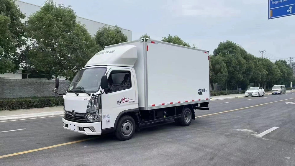 FOTON 5.5m Refrigerated Truck
