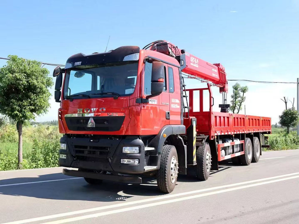 HOWO 8X4 16T truck mounted crane
