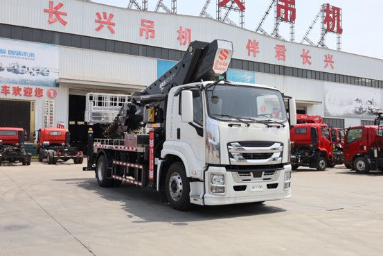 Isuzu 45M Aerial Work Truck