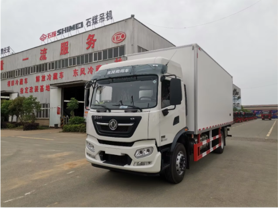 Dongfeng 4x2 15-ton refrigerated truck