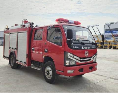 Лесопожарный автомобиль Dongfeng 4X2, 2,5 тонны