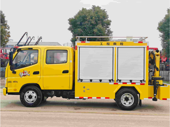 Foton 4X2 Engineering rescue vehicle