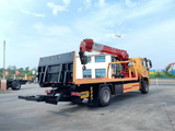 HOWO 4x2 8 Ton Flatbed Wrecker Truck Mounted Crane