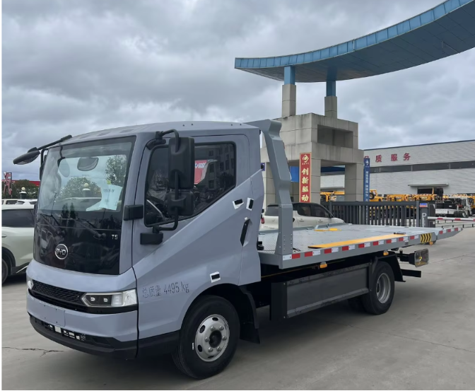 BYD Pure Electric Flatbed Wrecker Truck