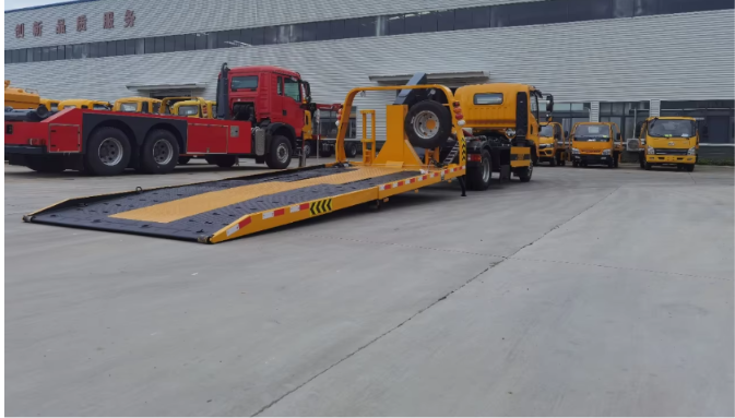 HOWO 4×2 All-Landing Flatbed Trailer