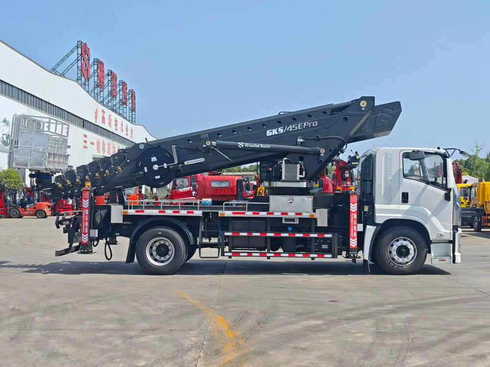 Isuzu 45M Aerial Work Truck