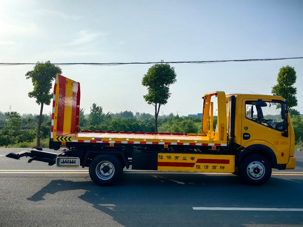 HOWO 4x2 Wrecker Truck