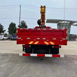 Dengfeng 8T truck-mounted crane