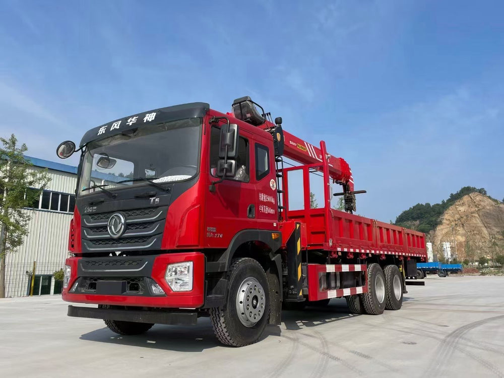 Dongfeng 6x4 12T Truck Mounted Crane