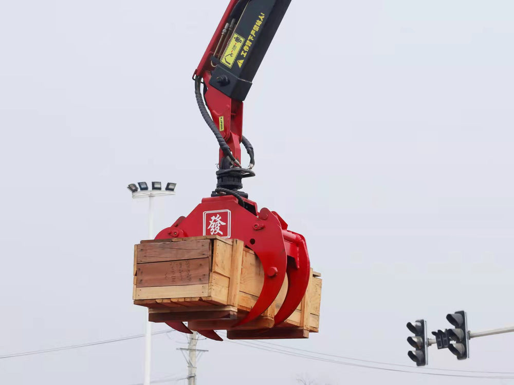 Dongfeng folding arm grab truck
