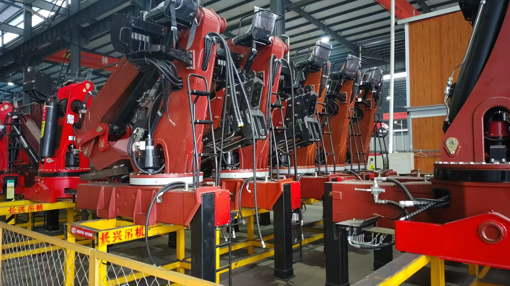 Changxing 8 ton folding arm ship crane