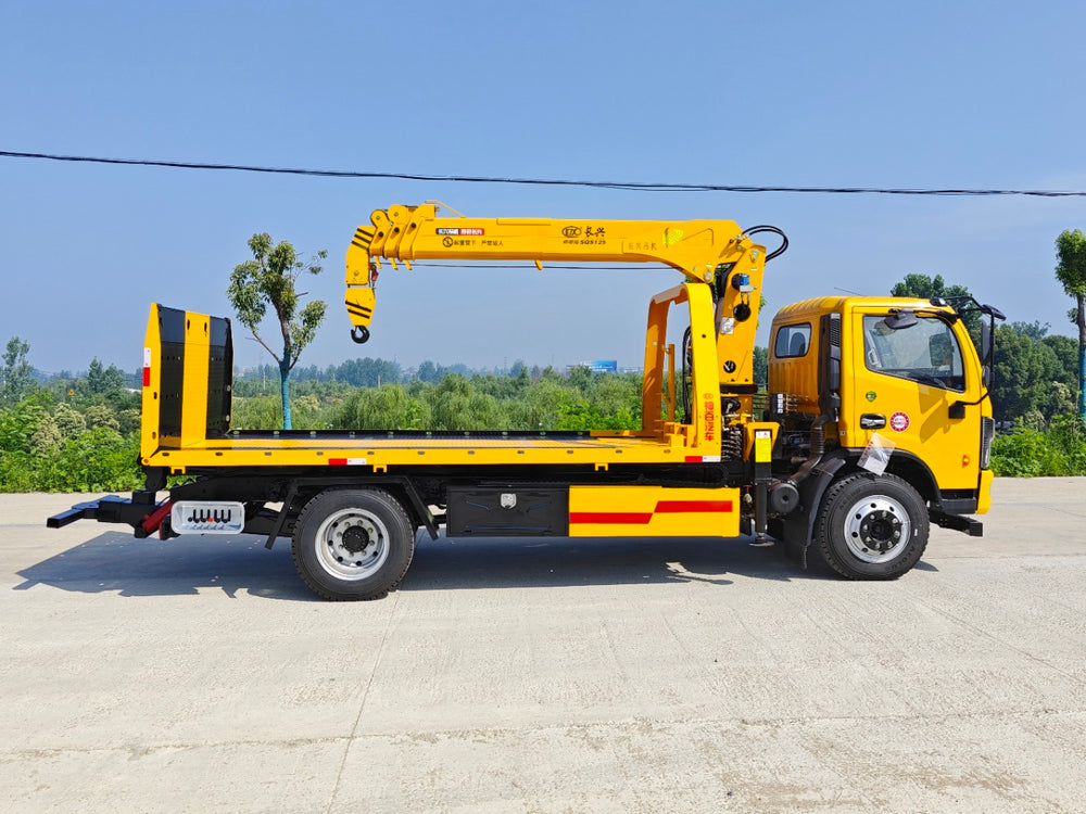 Dongfeng D8 6.3T Clearance with crane