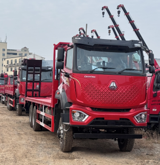 HOWO 6X4 Flatbed Transport Truck