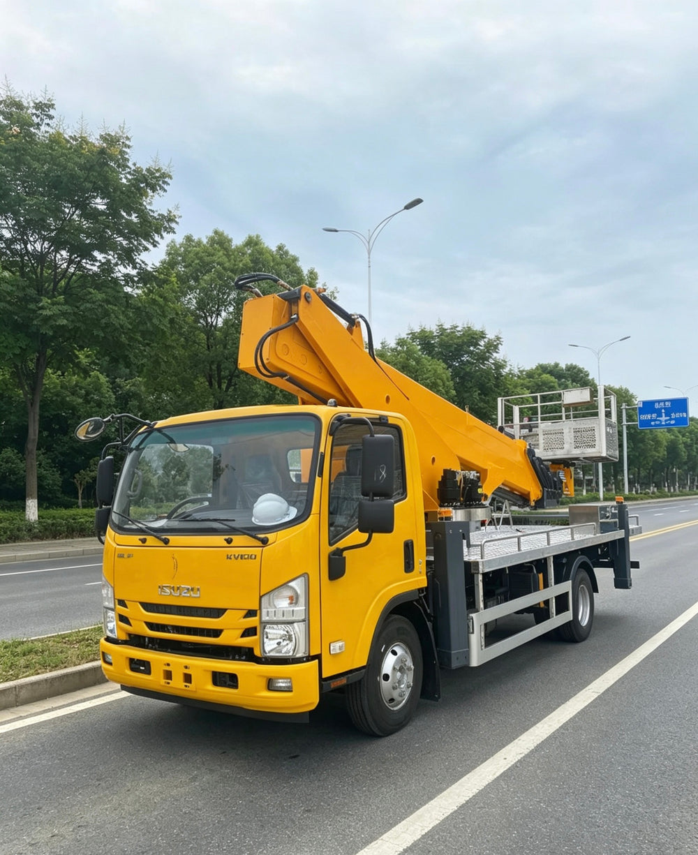 GK35 aerial work vehicle Isuzu