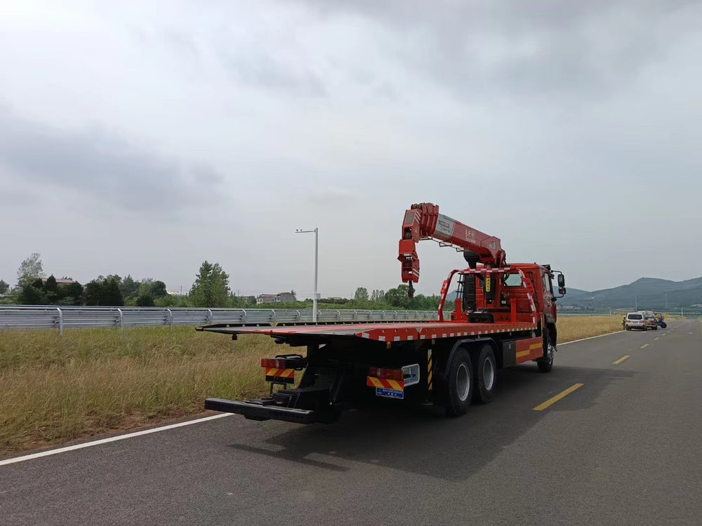 HOWO 6X4 12T crane tow truck