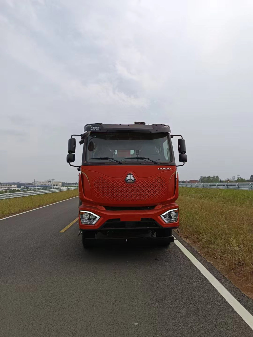 HOWO 6X4 12T crane tow truck