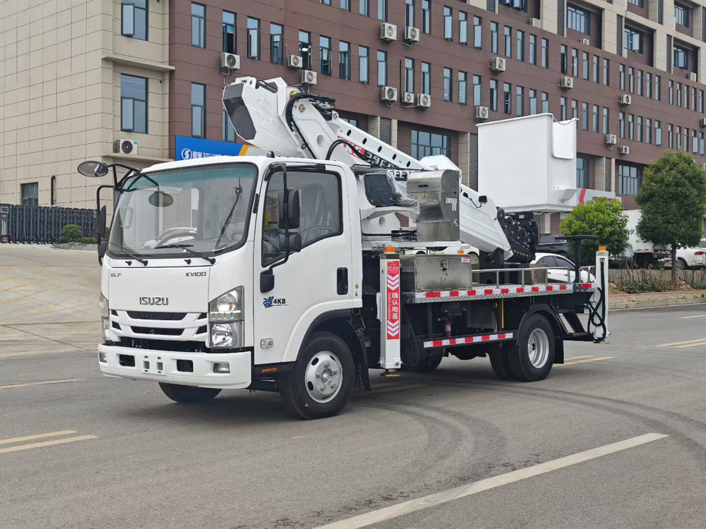 Isuzu 30.6-meter aerial work vehicle