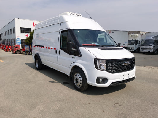 JMC Long-base High Top Refrigerated Truck