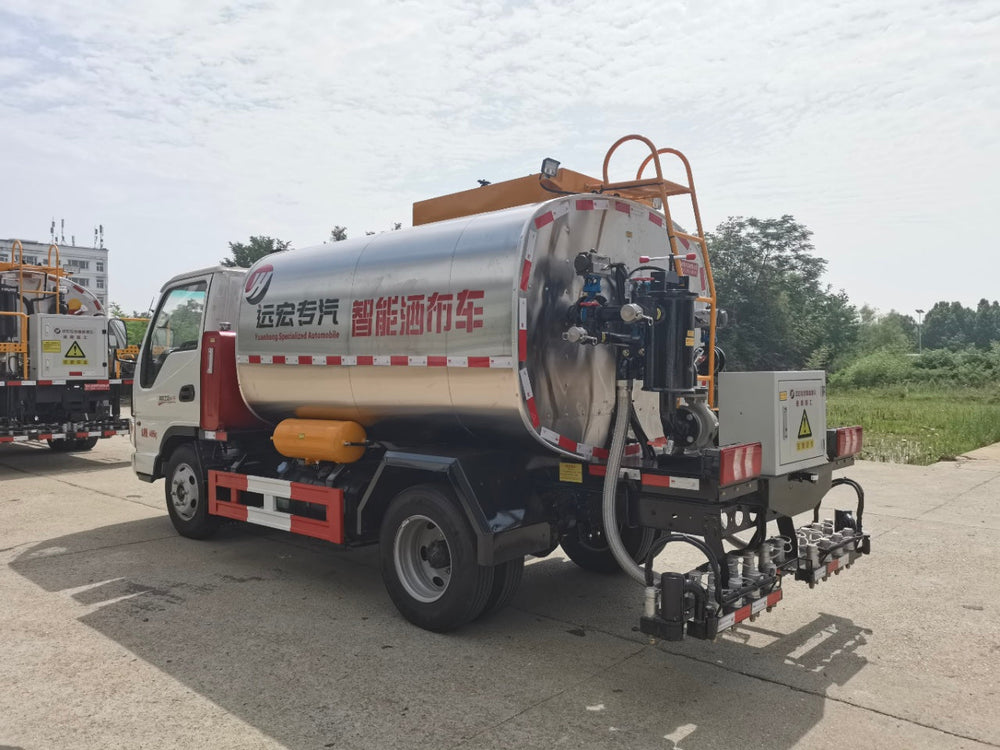 JAC 5T Asphalt Distributor Truck