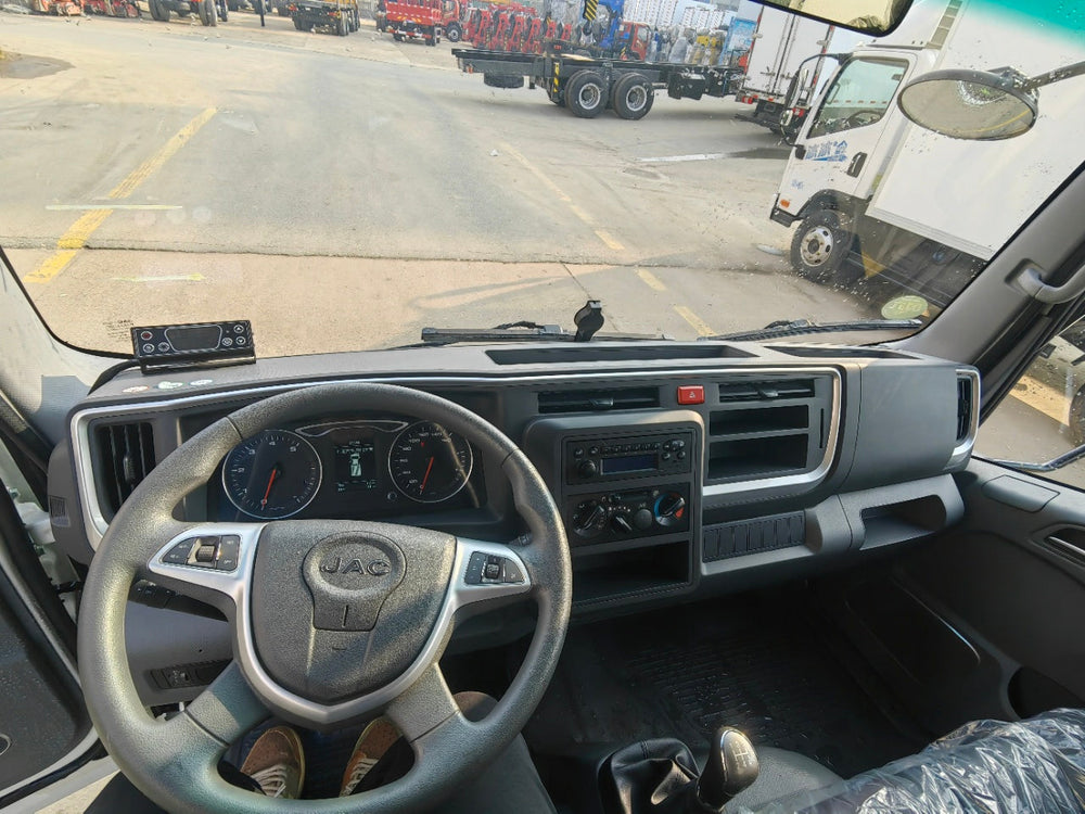 JAC 3.7m Refrigerated Truck