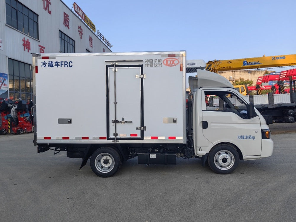 JAC 4x2 2T Refrigerated Truck