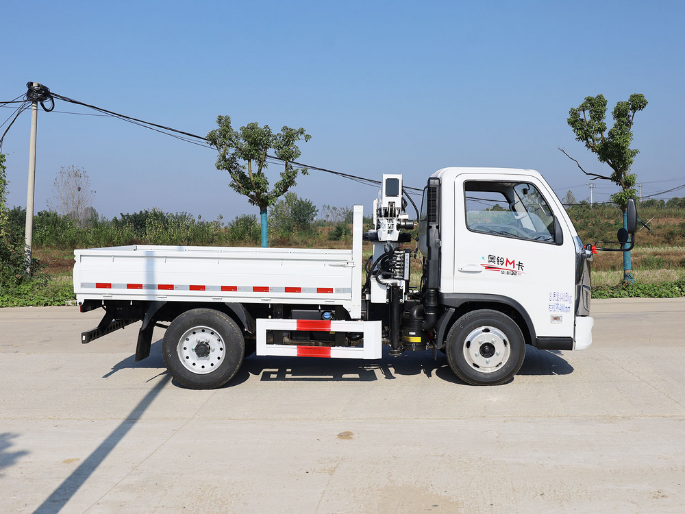 Foton 2T Truck Mounted Crane