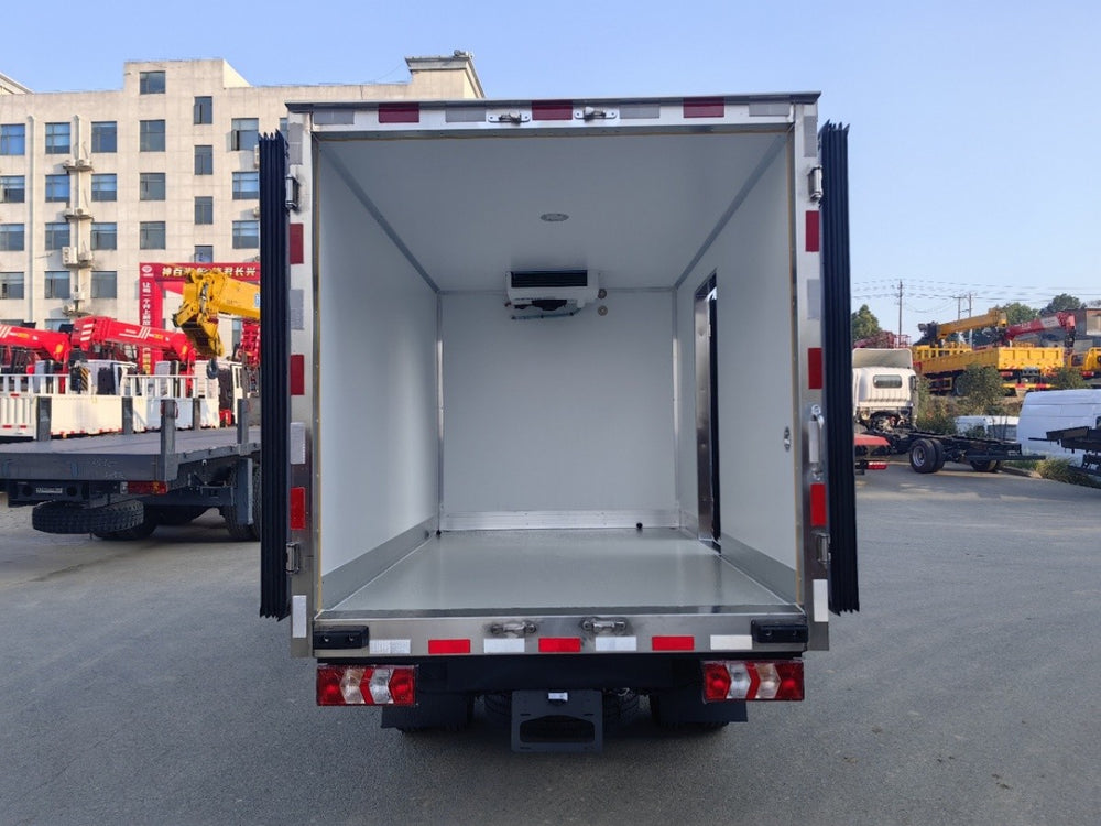 JAC 4x2 2T Refrigerated Truck