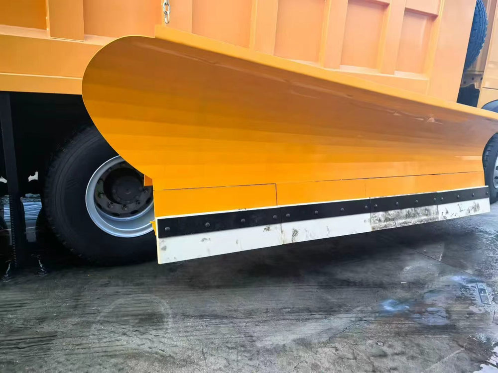 HOWO 12m³ 290HP Snow Removal Truck