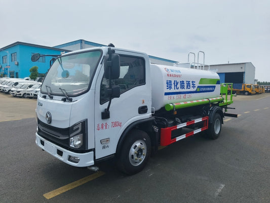 DongFeng 5m³ Water Sprinkler Truck