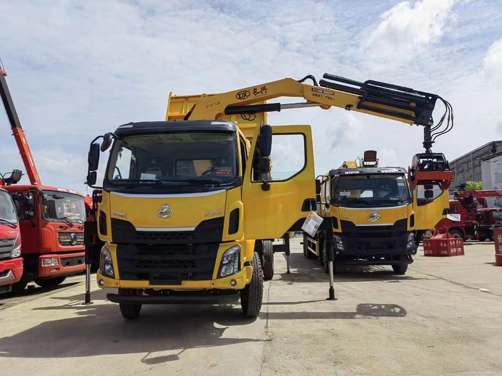DongFeng 4×2 Knuckle Boom Crane