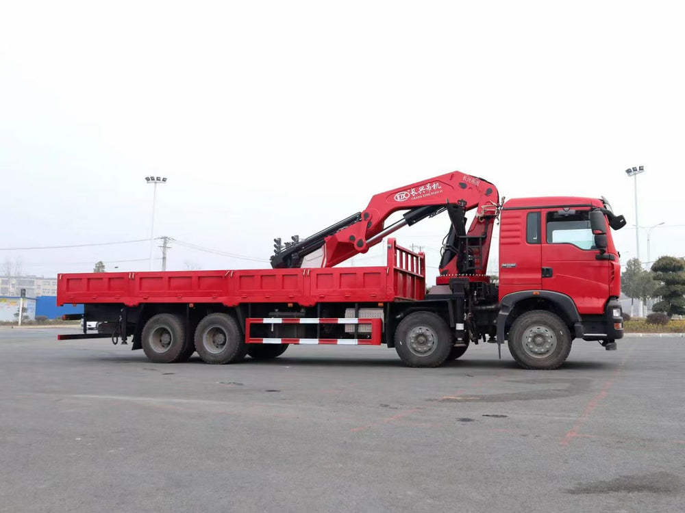HOWO 8X4 45T Knuckle Boom Crane