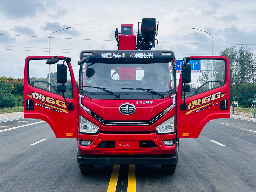 FAW 220HP 8-10T Telescopic Boom Crane