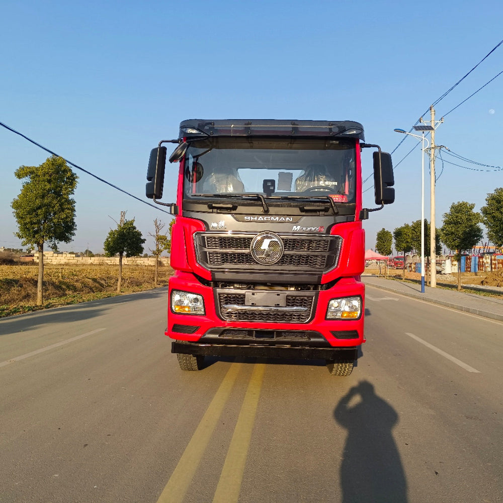 SHACMAN 8×4 Telescopic Boom Crane