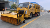 JMC Double-row Snow Removal Truck