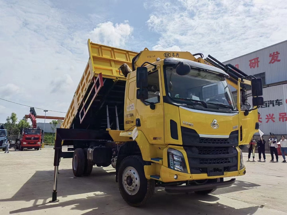 DongFeng 4×2 Knuckle Boom Crane