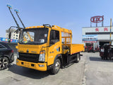 HOWO 4T truck-mounted crane