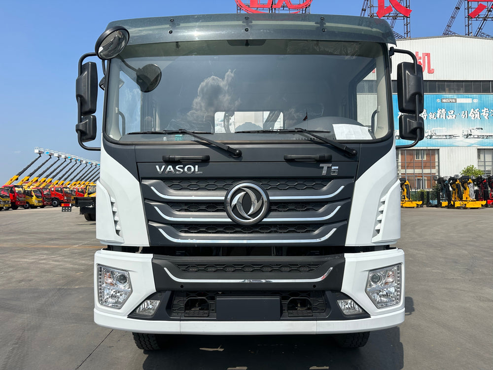DongFeng 4×2 8T Telescopic Boom Crane